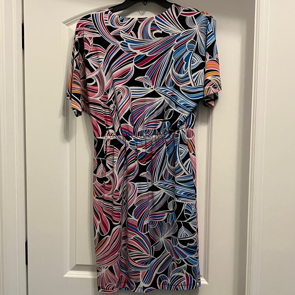 Trina Turk V-Neck Tropical Print Dress Size Medium - Picture 2 of 9